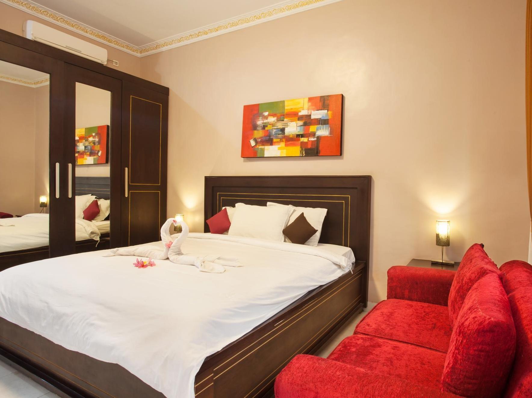 Puri Ganesh Hotel เลอกีอัน ภายนอก รูปภาพ