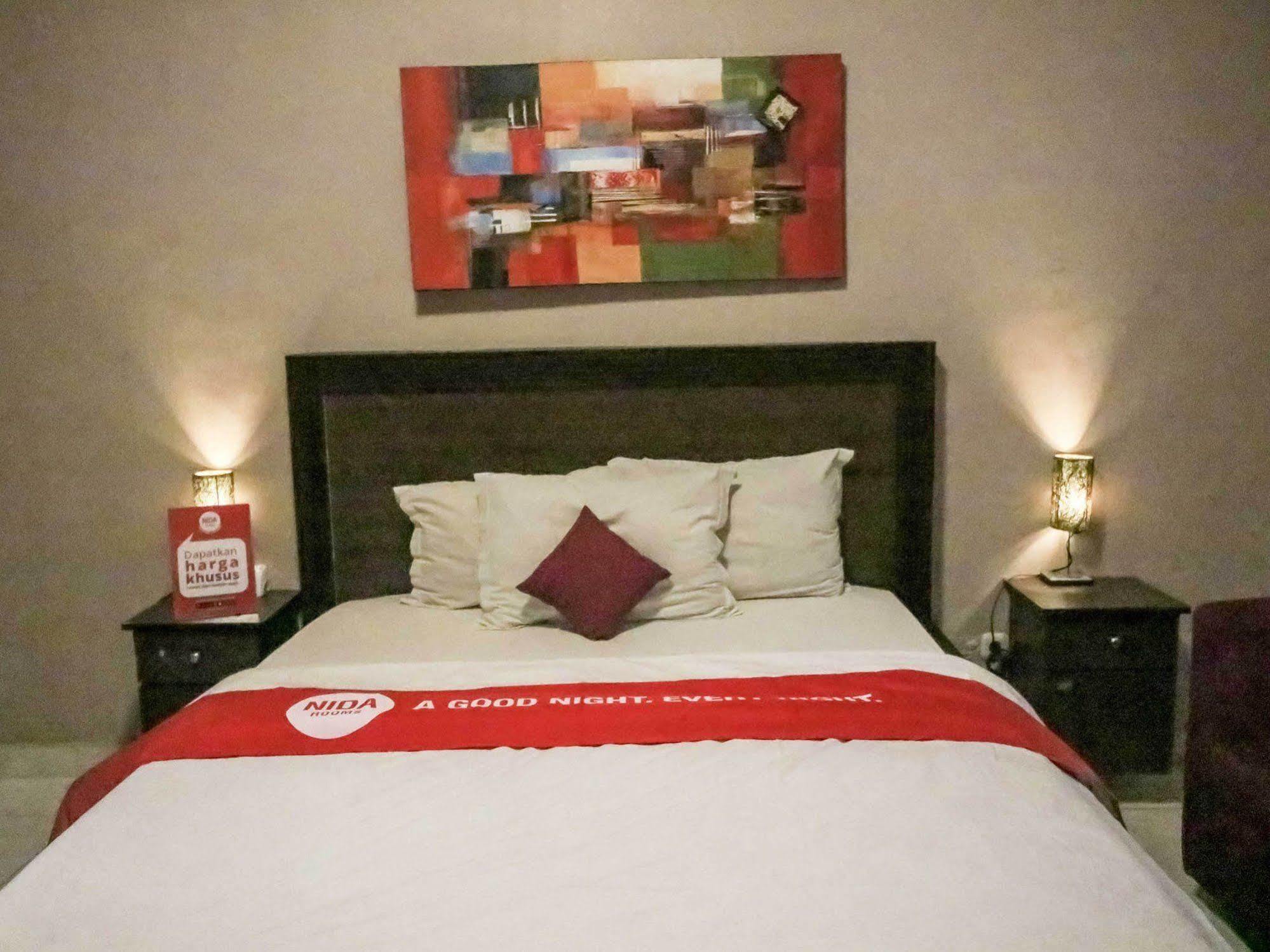 Puri Ganesh Hotel เลอกีอัน ภายนอก รูปภาพ
